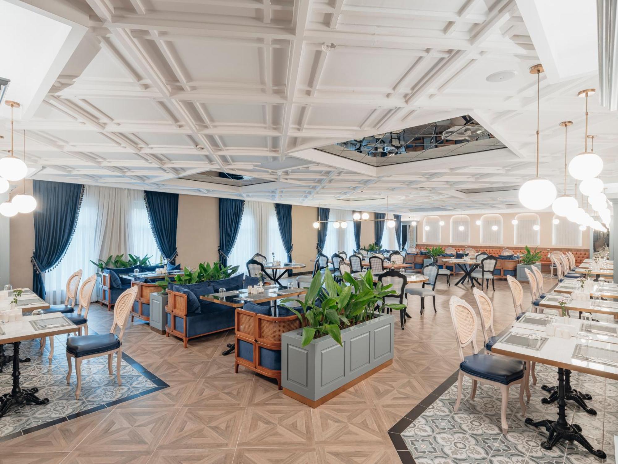 Kremlin Palace Antália Exterior foto Restaurant