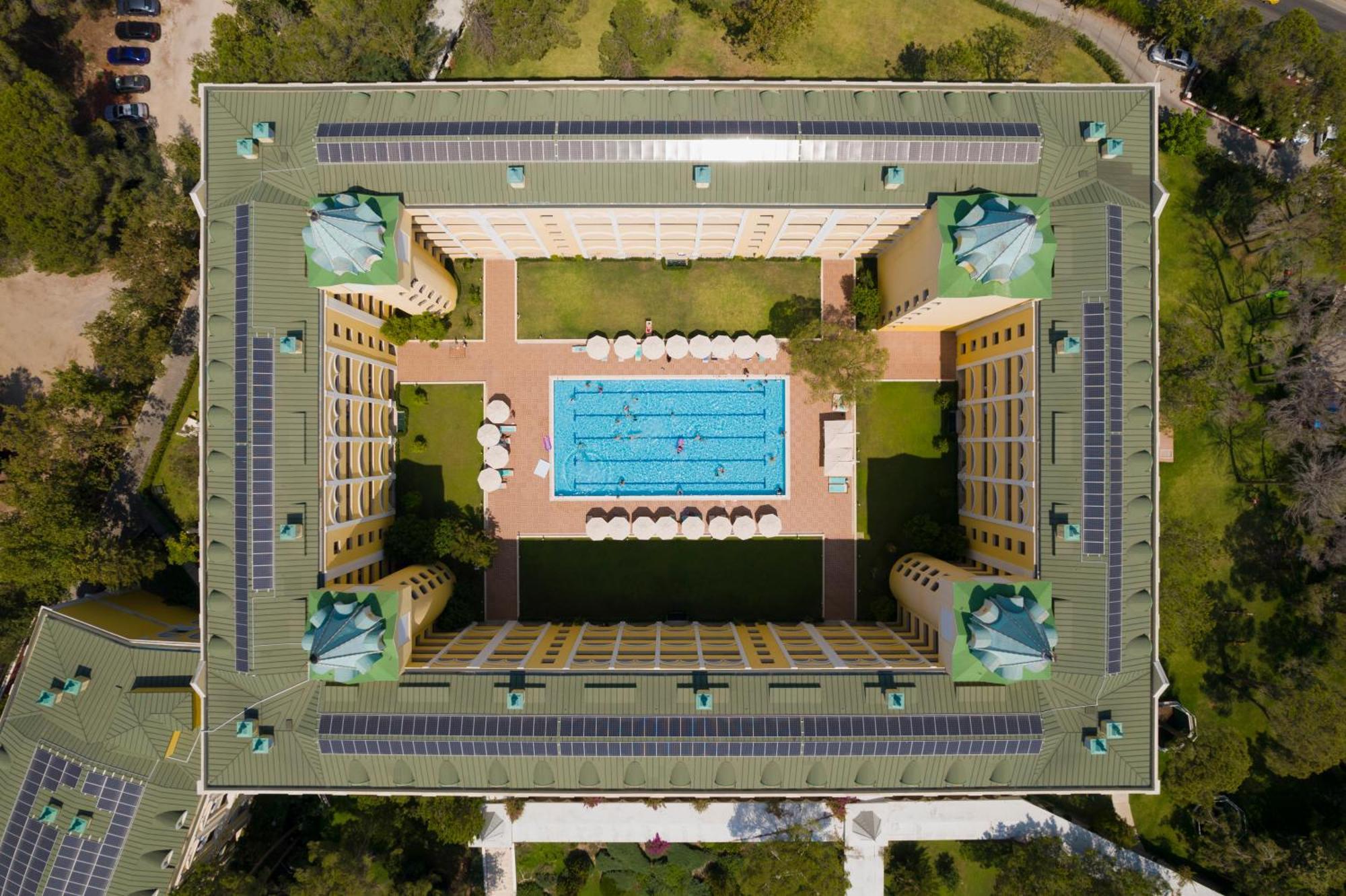 Kremlin Palace Antália Exterior foto Aerial view of the complex